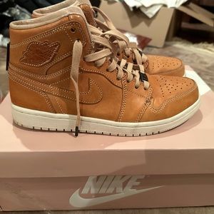 Air Jordan 1 vachetta tan